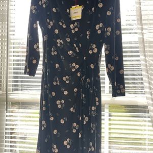 Anne Klein dandelion wrap dress